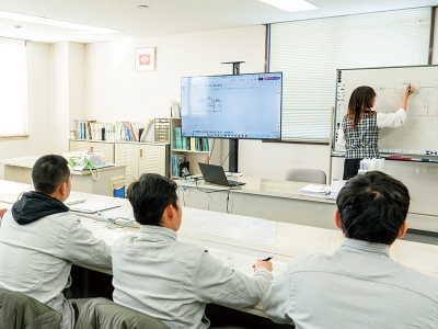 写真：日本語講習の様子